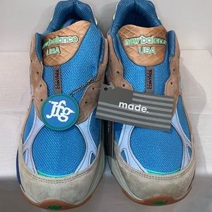 BRAND NEW!! Men’s Joe Fresh Goods X New Balance Sneakers